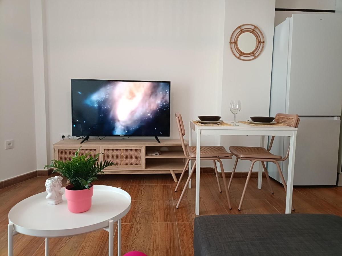 Apartamento Happy Street Socuellamos Bagian luar foto