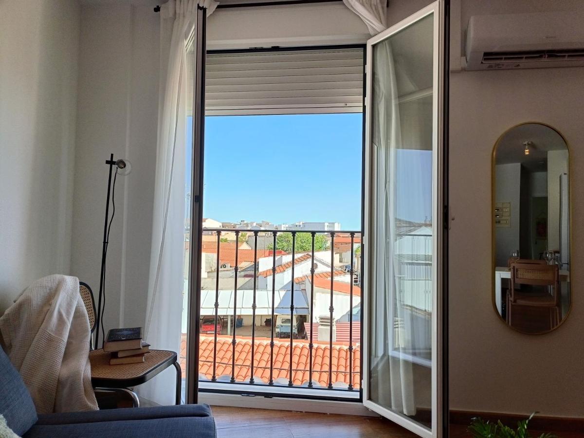 Apartamento Happy Street Socuellamos Bagian luar foto